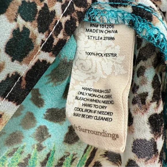 Soft Surroundings Tropical Breeze Floral Tunic Top Animalprint Resortwear Cruise - Picture 7 of 10